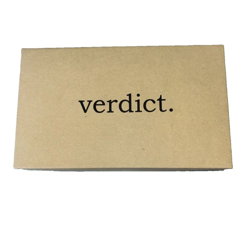 Verdict Juniper Power Bank. 10000 mAh Power Source Gray New in Box MSRP $229